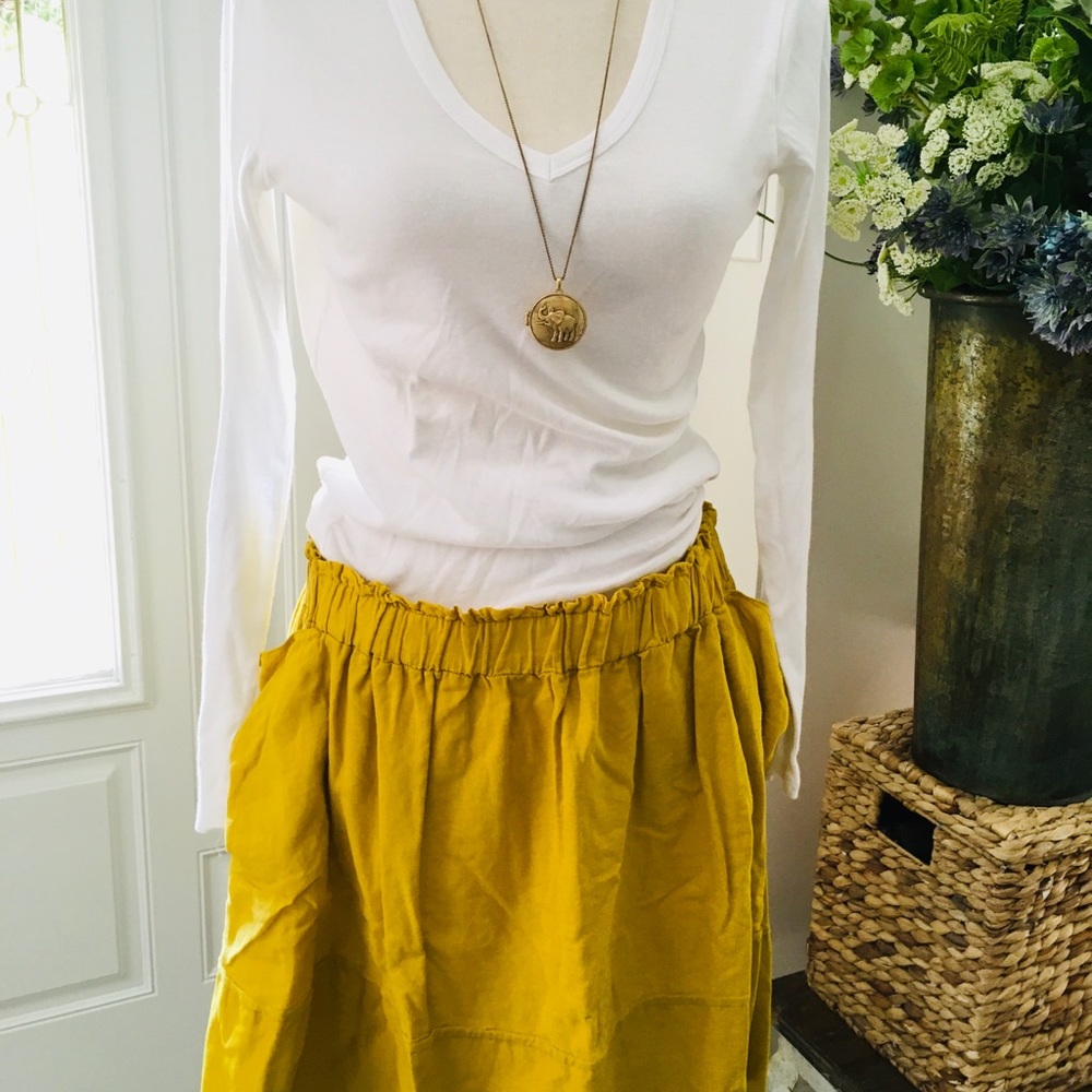 Anthropologie | Marigold Gathered Full Skirt SZ M